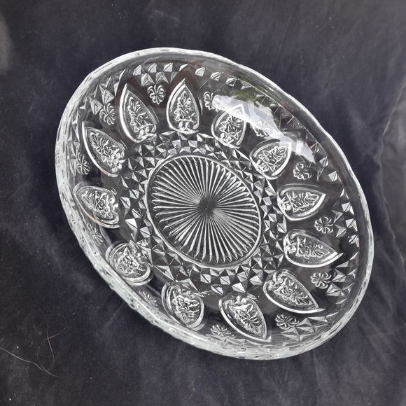 Vintage Serving Tray Clear Glass Crystal Round 12 - Picture 12 of 14